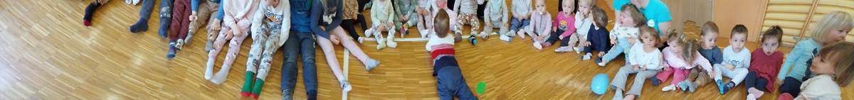Dan za različne nogavičke