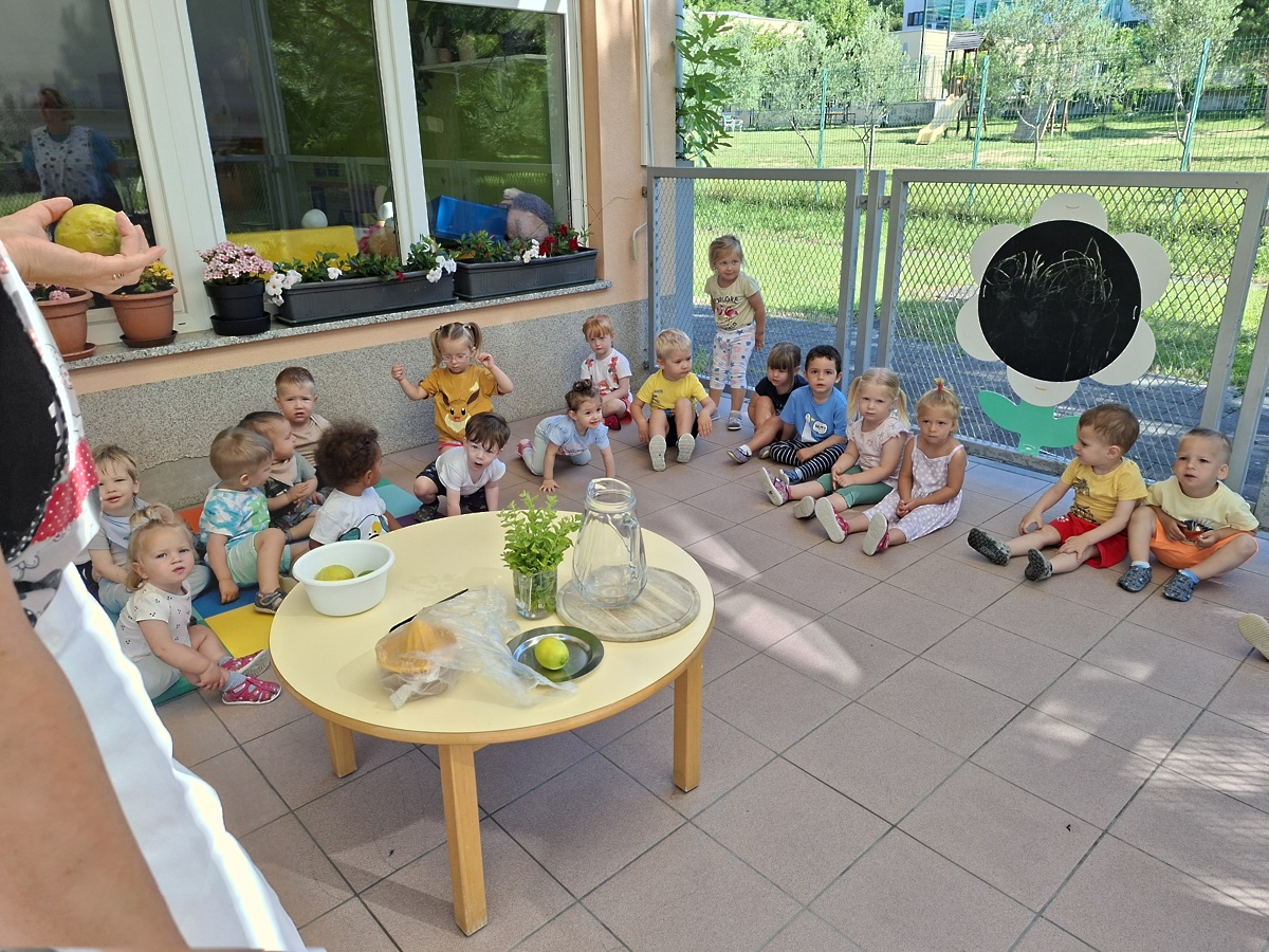 OSVEŽILI SMO SE Z LIMONADO